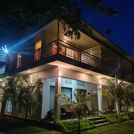Riverbench Homestay Munnar, Anaviratty Eksteriør billede