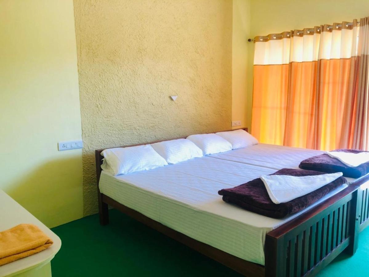 Riverbench Homestay Munnar, Anaviratty Værelse billede