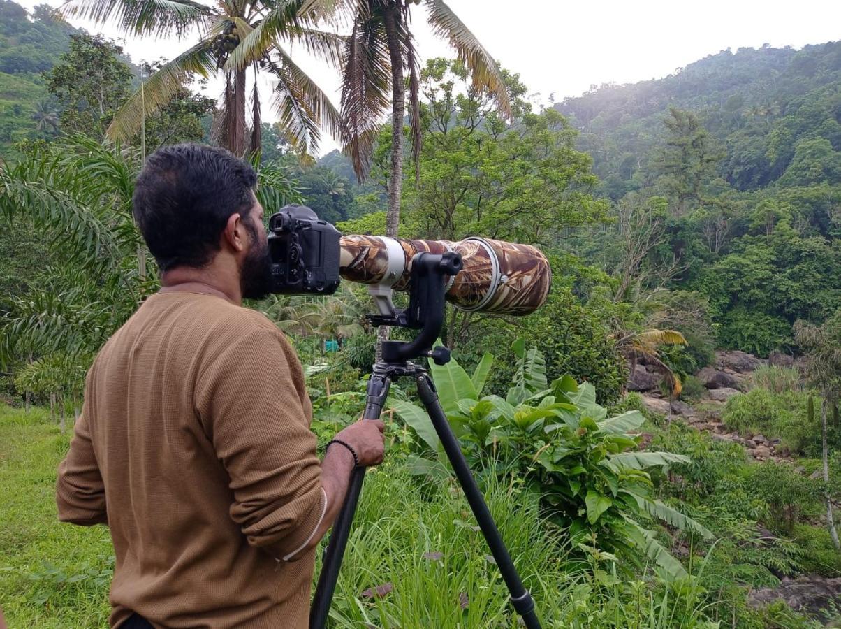 Riverbench Homestay Munnar, Anaviratty Eksteriør billede