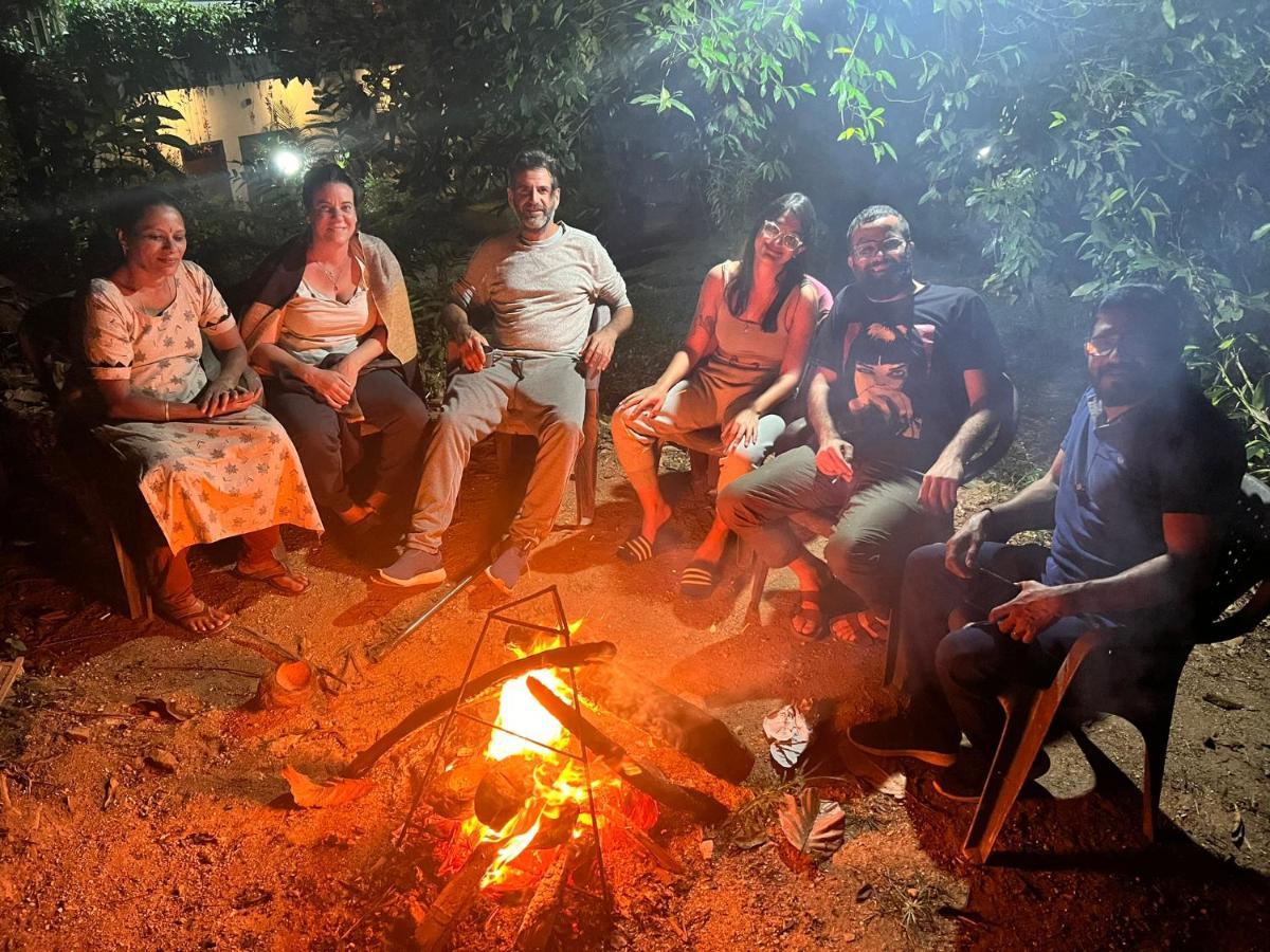 Riverbench Homestay Munnar, Anaviratty Eksteriør billede